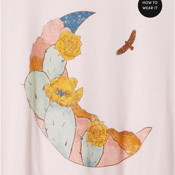 Torrid Graphic Relaxed Fit Cotton Crew Neck Side Slit Tee - Picture 4 of 4